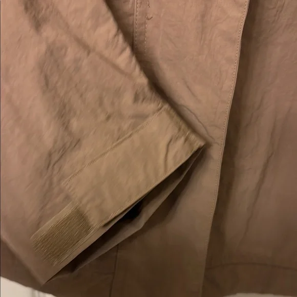 LIV Outdoor Women’s Jacket - Picture 3 of 12